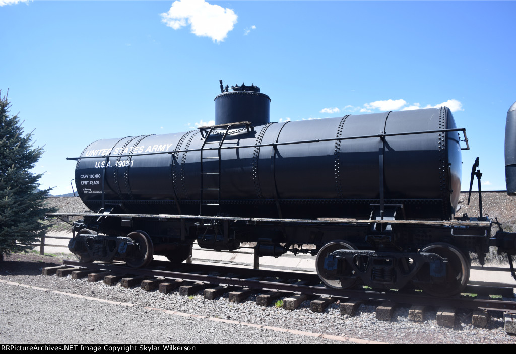 USA 19051